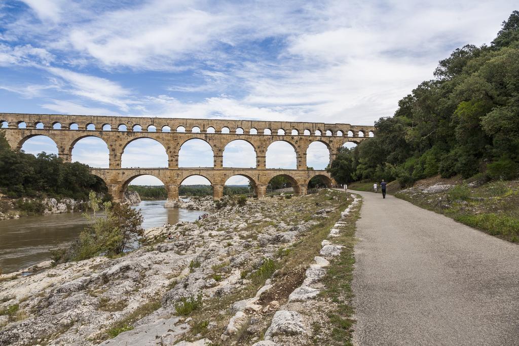 Residhotel Residence Pont Du Gard Remoulins Rom bilde